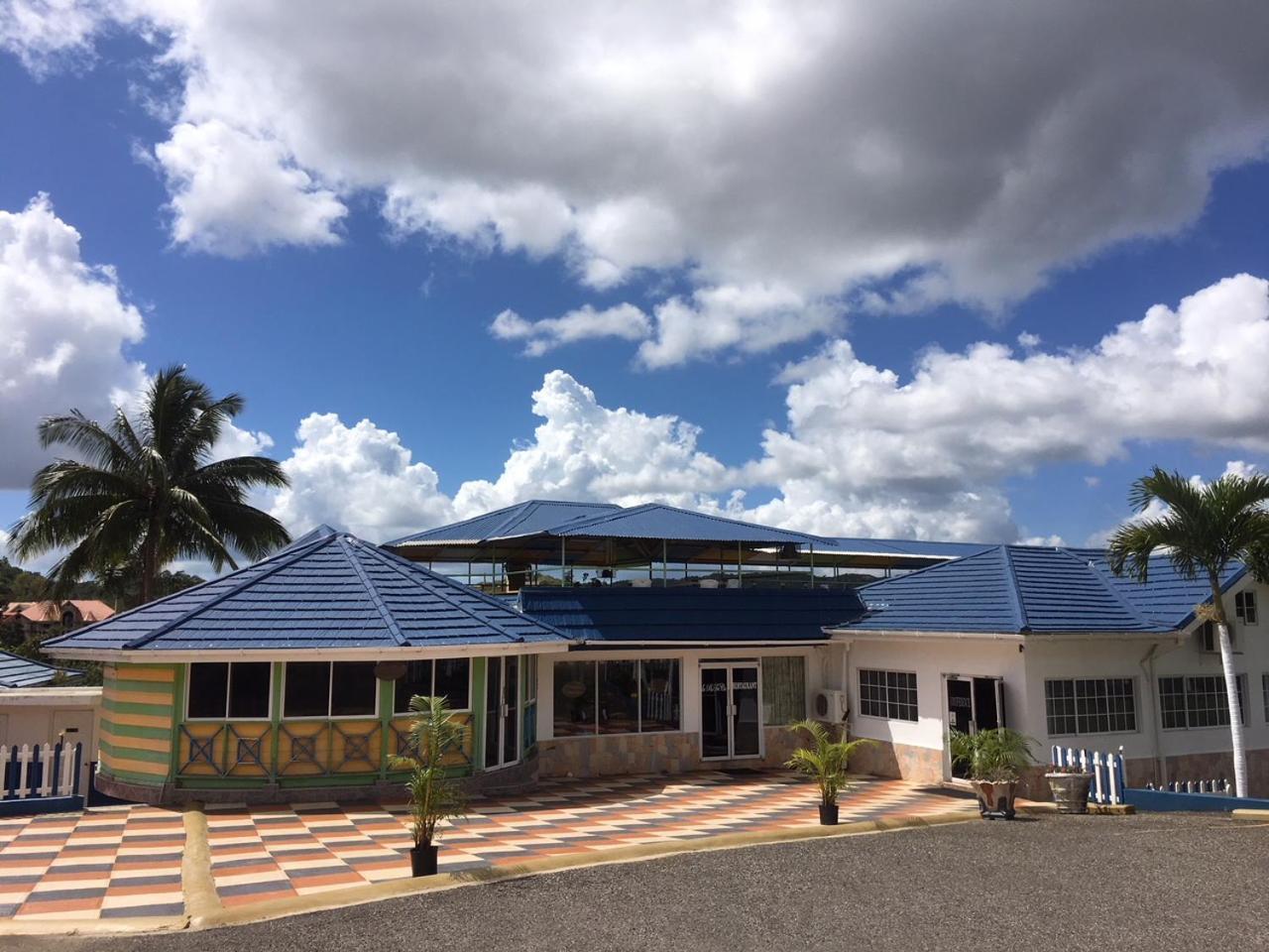 Tropics View Jamaica Hotel Hatfield Exterior photo